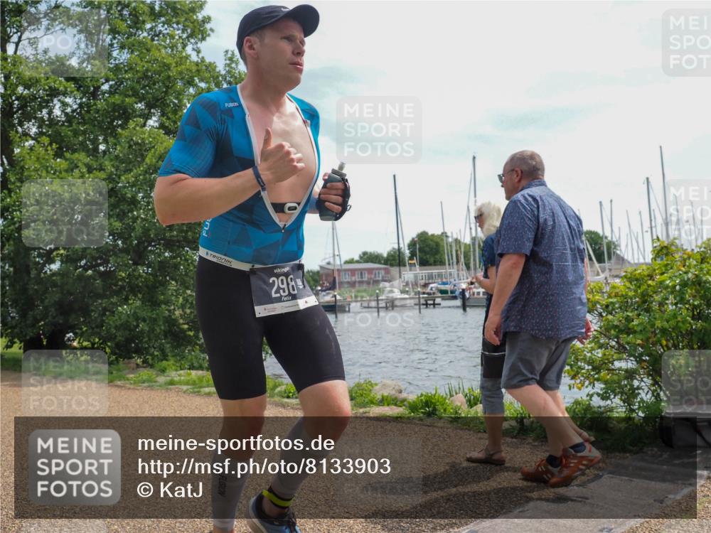 22.06.2025 - Viking Triathlon KatJ http://msf.ph/oto/8133903 22.06.2025 13:18:36 Laufen 21, 298 meine-sportfotos.de