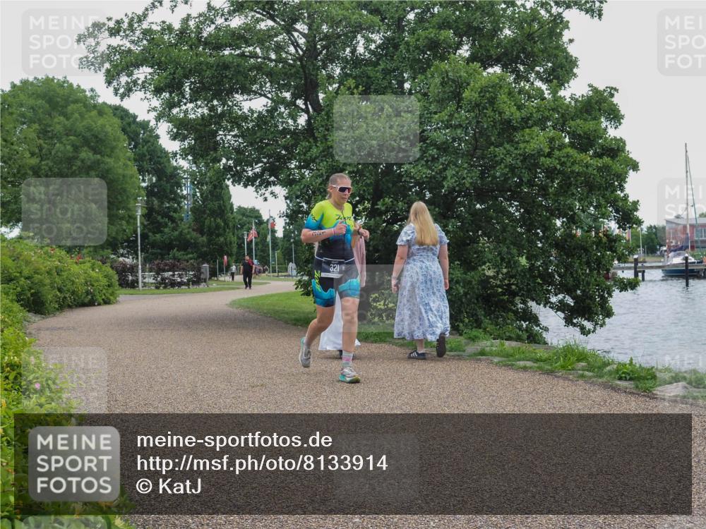 22.06.2025 - Viking Triathlon KatJ http://msf.ph/oto/8133914 22.06.2025 15:51:59 Laufen 321 meine-sportfotos.de
