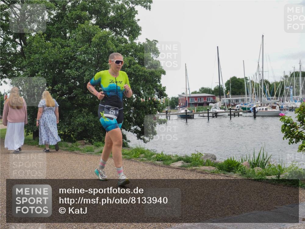 22.06.2025 - Viking Triathlon KatJ http://msf.ph/oto/8133940 22.06.2025 15:52:00 Laufen 321 meine-sportfotos.de