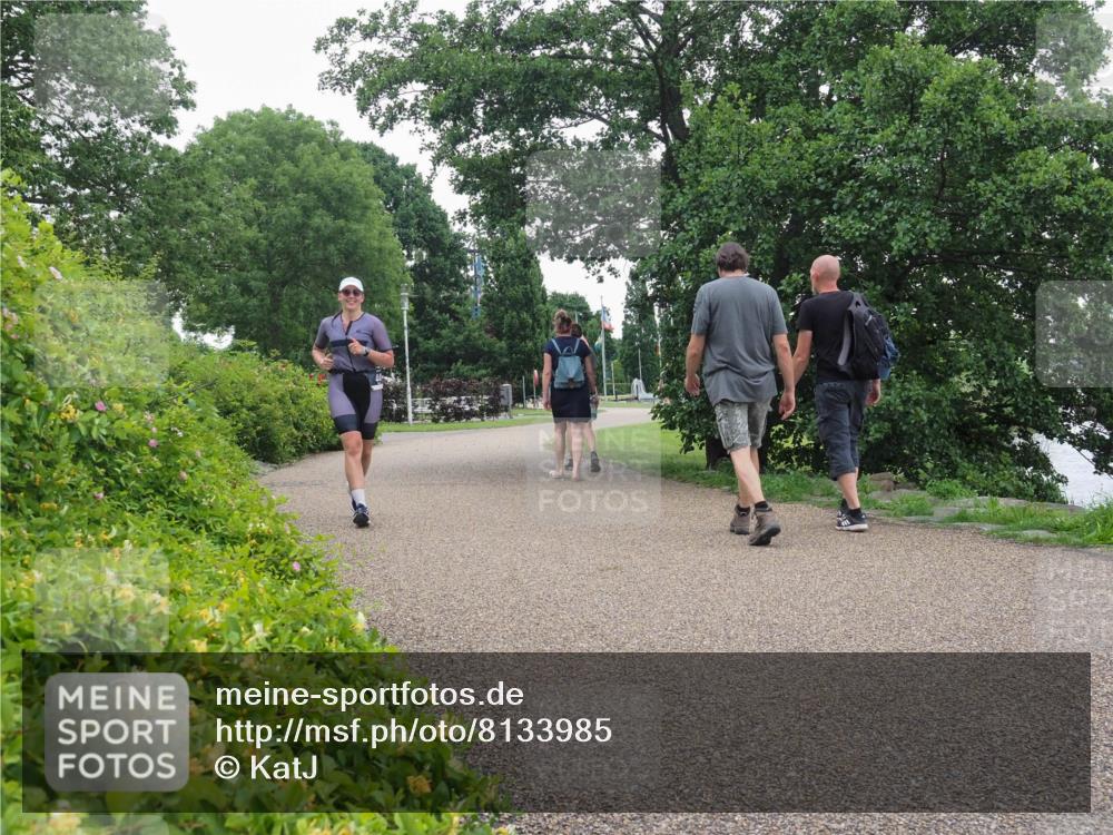 22.06.2025 - Viking Triathlon KatJ http://msf.ph/oto/8133985 22.06.2025 15:54:34 Laufen 441 meine-sportfotos.de