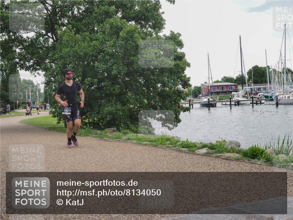 22.06.2025 - Viking Triathlon KatJ http://msf.ph/oto/8134050 22.06.2025 15:55:27 Laufen 542 meine-sportfotos.de