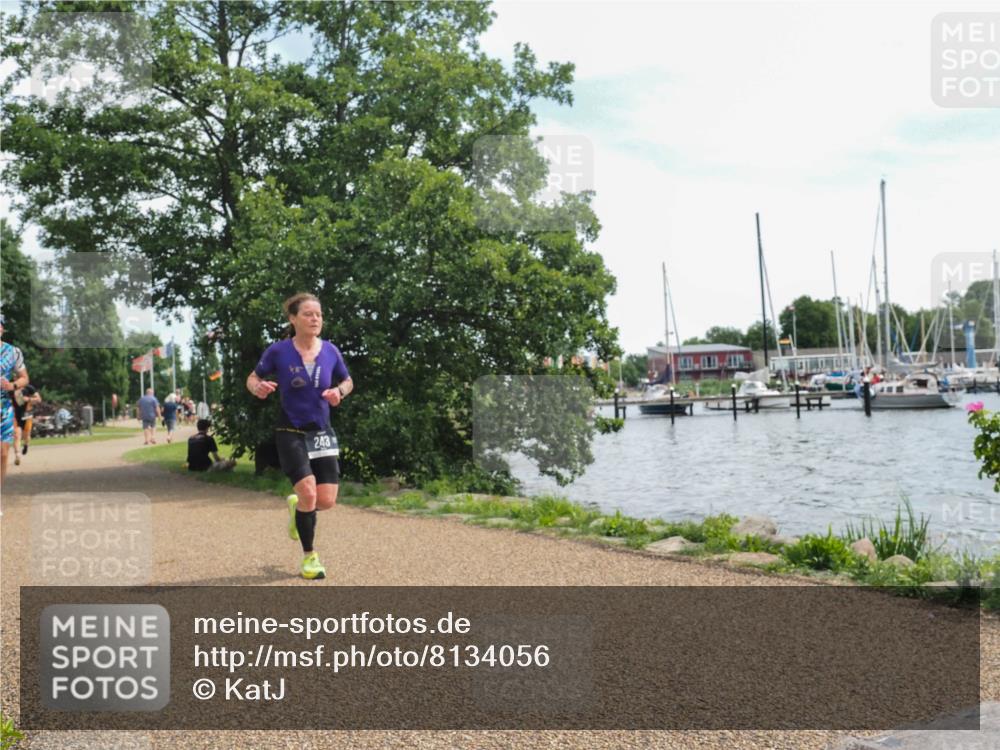22.06.2025 - Viking Triathlon KatJ http://msf.ph/oto/8134056 22.06.2025 13:19:07 Laufen 70, 243 meine-sportfotos.de