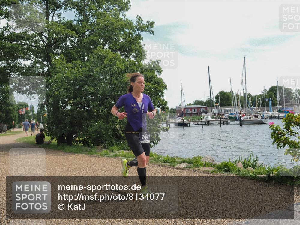 22.06.2025 - Viking Triathlon KatJ http://msf.ph/oto/8134077 22.06.2025 13:19:07 Laufen 70, 243 meine-sportfotos.de