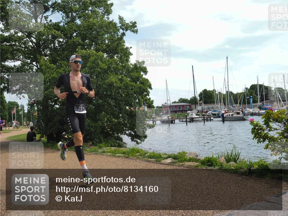 22.06.2025 - Viking Triathlon KatJ http://msf.ph/oto/8134160 22.06.2025 13:19:19 Laufen 272 meine-sportfotos.de