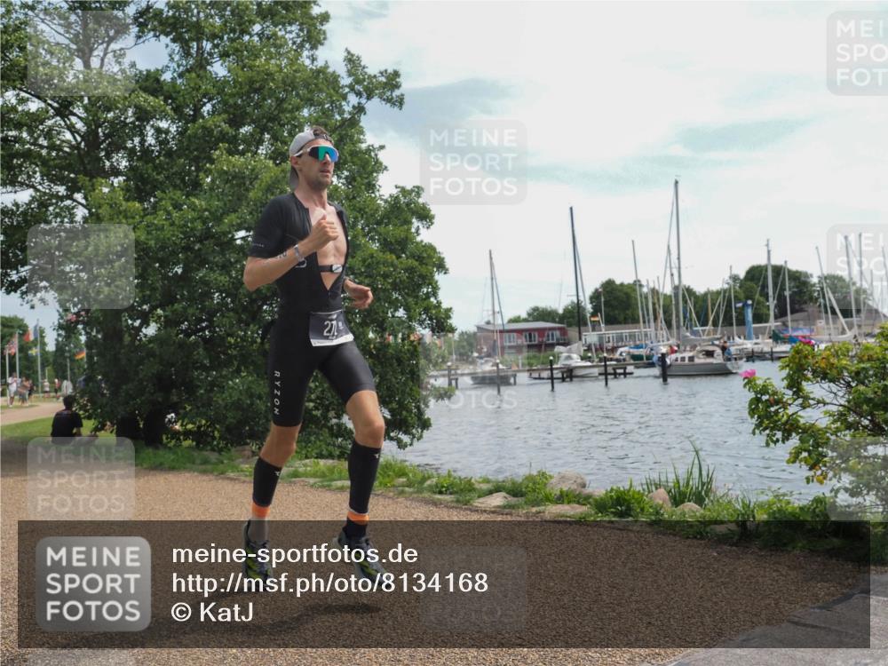 22.06.2025 - Viking Triathlon KatJ http://msf.ph/oto/8134168 22.06.2025 13:19:19 Laufen 272 meine-sportfotos.de