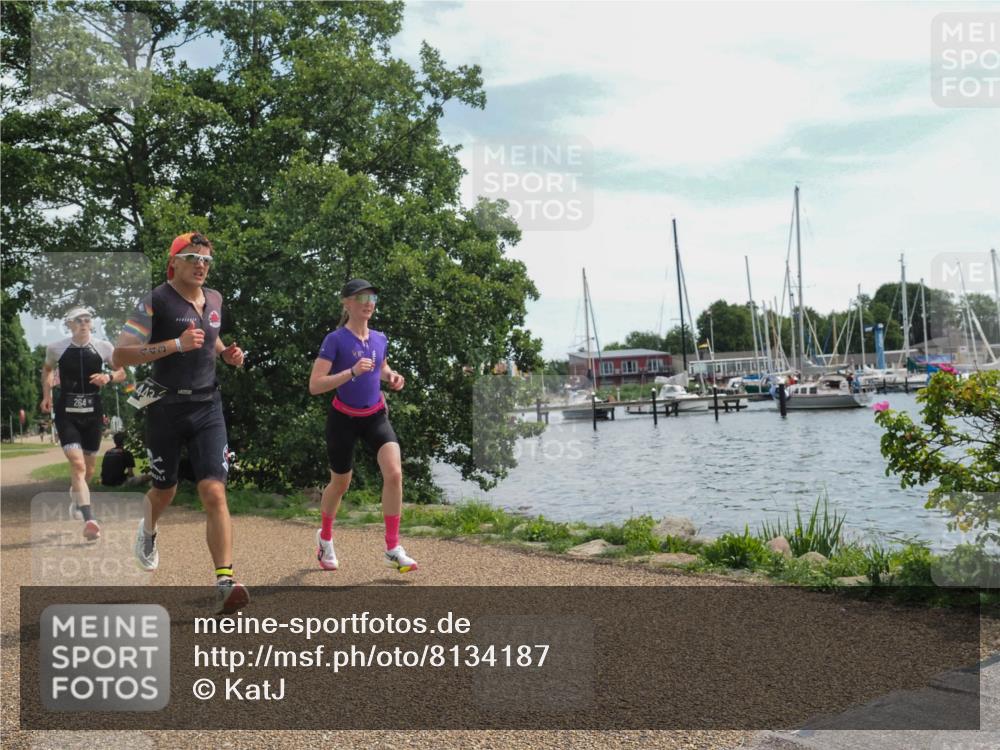 22.06.2025 - Viking Triathlon KatJ http://msf.ph/oto/8134187 22.06.2025 13:19:23 Laufen 264, 299, 443 meine-sportfotos.de