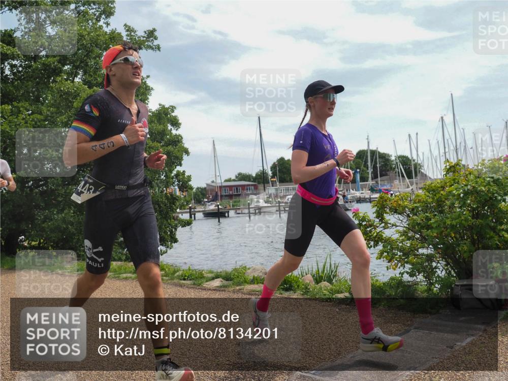 22.06.2025 - Viking Triathlon KatJ http://msf.ph/oto/8134201 22.06.2025 13:19:24 Laufen 264, 299, 443 meine-sportfotos.de
