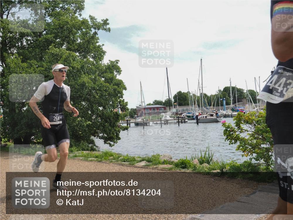 22.06.2025 - Viking Triathlon KatJ http://msf.ph/oto/8134204 22.06.2025 13:19:24 Laufen 264, 299, 443 meine-sportfotos.de