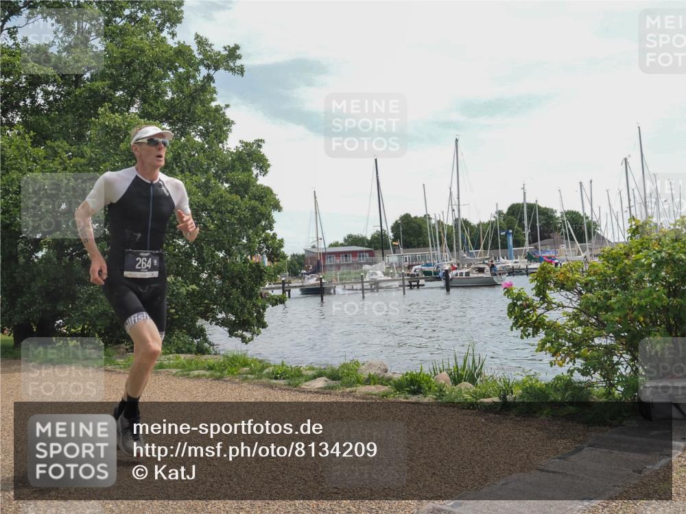 22.06.2025 - Viking Triathlon KatJ http://msf.ph/oto/8134209 22.06.2025 13:19:24 Laufen 264, 299, 443 meine-sportfotos.de