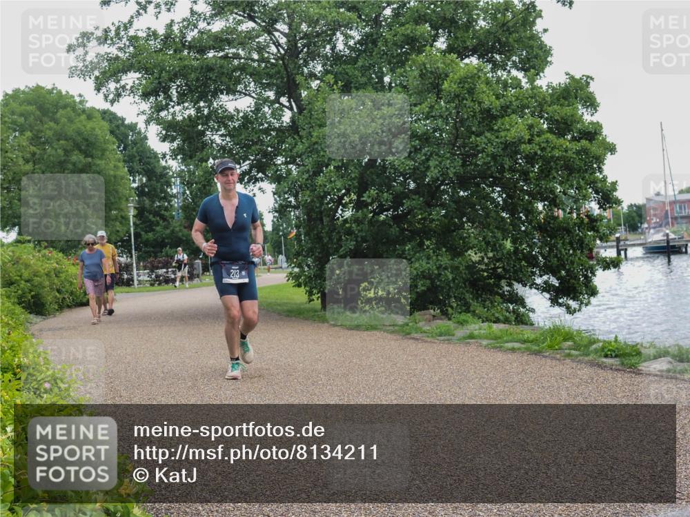 22.06.2025 - Viking Triathlon KatJ http://msf.ph/oto/8134211 22.06.2025 15:57:53 Laufen 213 meine-sportfotos.de