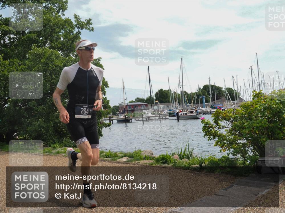 22.06.2025 - Viking Triathlon KatJ http://msf.ph/oto/8134218 22.06.2025 13:19:25 Laufen 264, 299, 443 meine-sportfotos.de