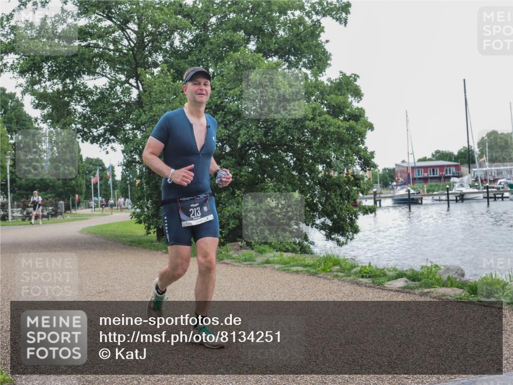 22.06.2025 - Viking Triathlon KatJ http://msf.ph/oto/8134251 22.06.2025 15:57:55 Laufen 213 meine-sportfotos.de