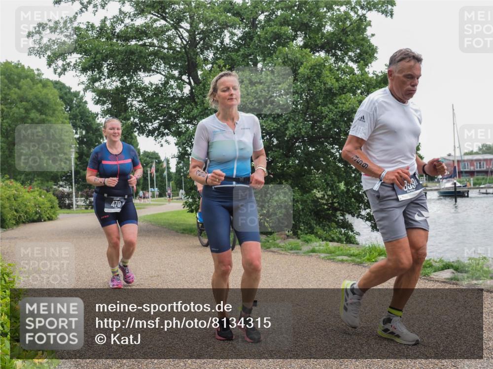22.06.2025 - Viking Triathlon KatJ http://msf.ph/oto/8134315 22.06.2025 15:58:21 Laufen 359, 470, 498 meine-sportfotos.de