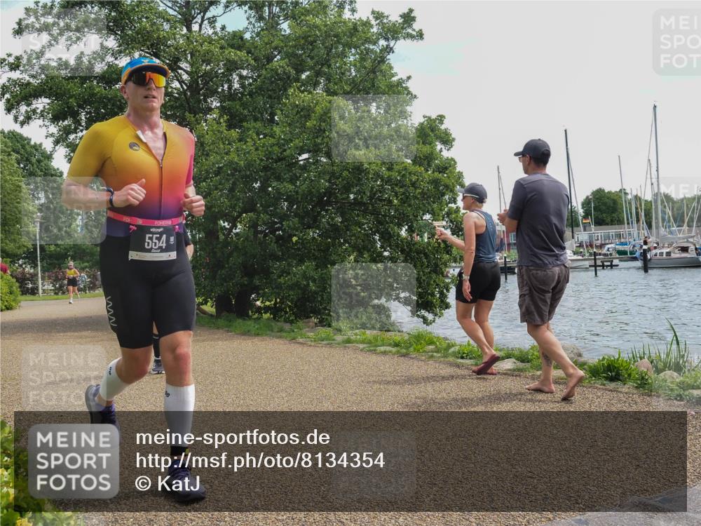 22.06.2025 - Viking Triathlon KatJ http://msf.ph/oto/8134354 22.06.2025 13:19:45 Laufen 195, 554, 630 meine-sportfotos.de