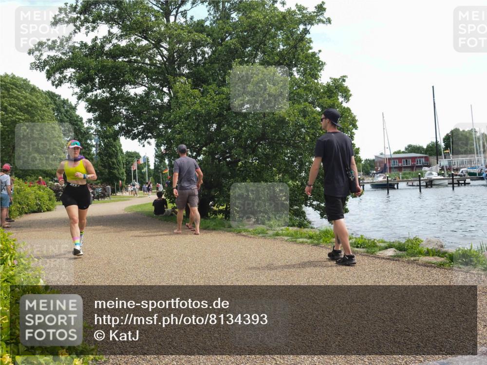 22.06.2025 - Viking Triathlon KatJ http://msf.ph/oto/8134393 22.06.2025 13:19:51 Laufen 612 meine-sportfotos.de