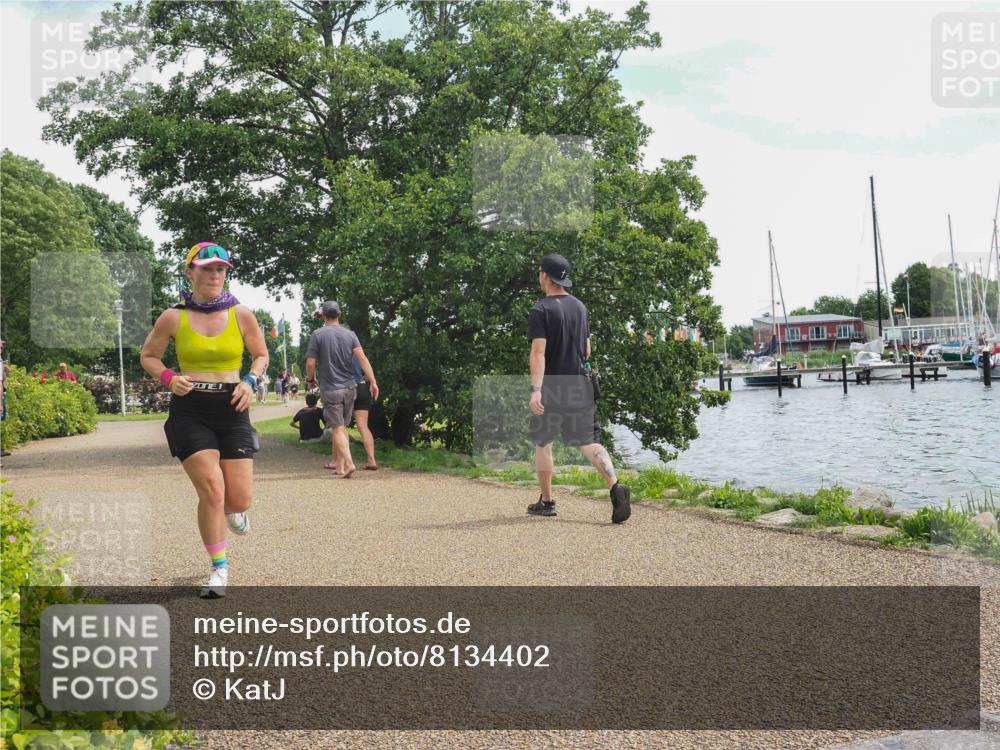 22.06.2025 - Viking Triathlon KatJ http://msf.ph/oto/8134402 22.06.2025 13:19:52 Laufen 612 meine-sportfotos.de
