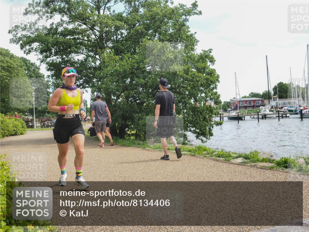 22.06.2025 - Viking Triathlon KatJ http://msf.ph/oto/8134406 22.06.2025 13:19:52 Laufen 612 meine-sportfotos.de