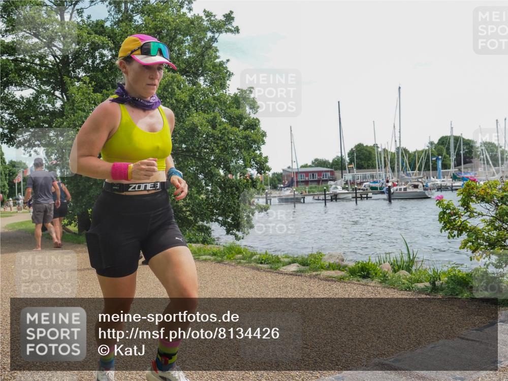 22.06.2025 - Viking Triathlon KatJ http://msf.ph/oto/8134426 22.06.2025 13:19:52 Laufen 612 meine-sportfotos.de