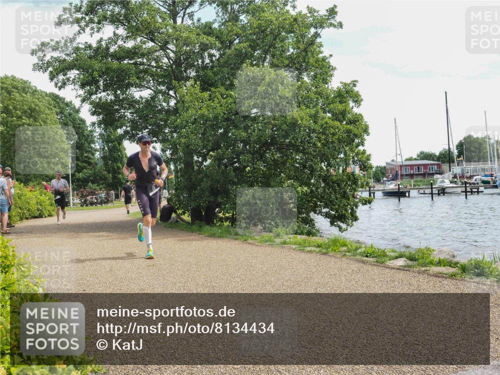 22.06.2025 - Viking Triathlon KatJ http://msf.ph/oto/8134434 22.06.2025 13:20:05 Laufen 75 meine-sportfotos.de