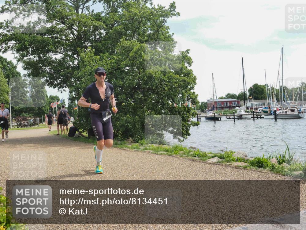 22.06.2025 - Viking Triathlon KatJ http://msf.ph/oto/8134451 22.06.2025 13:20:06 Laufen 75, 386 meine-sportfotos.de