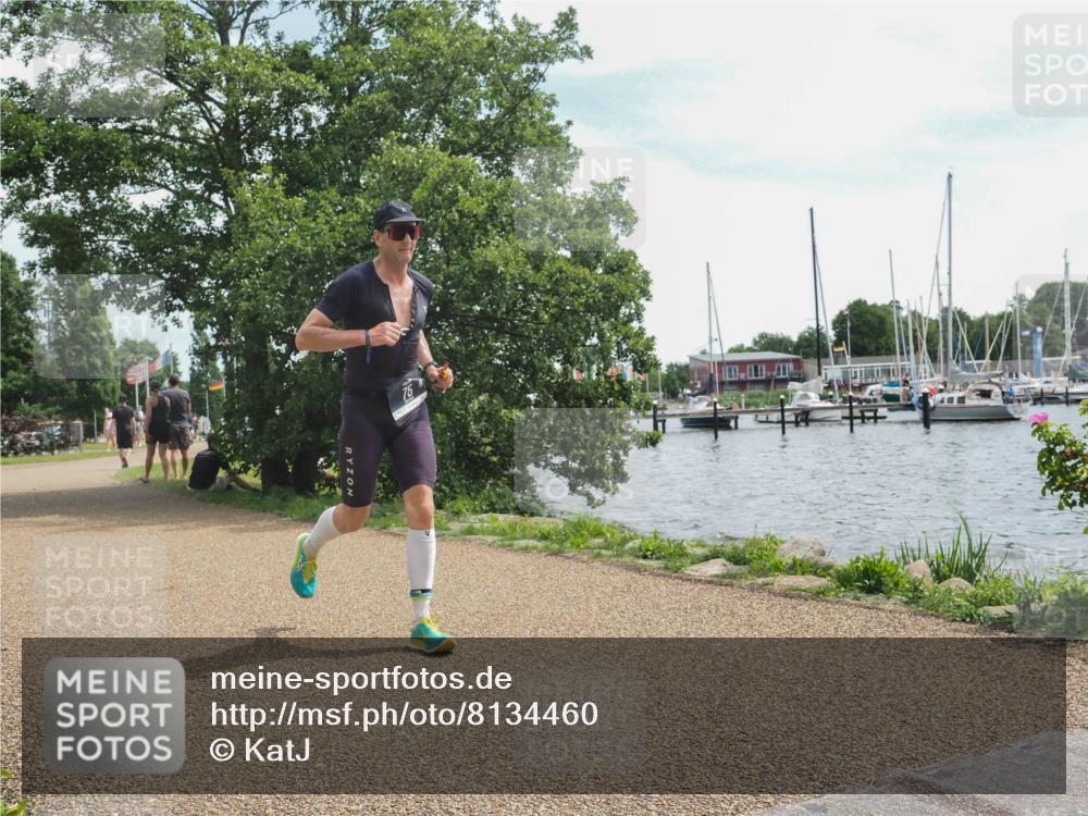 22.06.2025 - Viking Triathlon KatJ http://msf.ph/oto/8134460 22.06.2025 13:20:06 Laufen 75, 386 meine-sportfotos.de