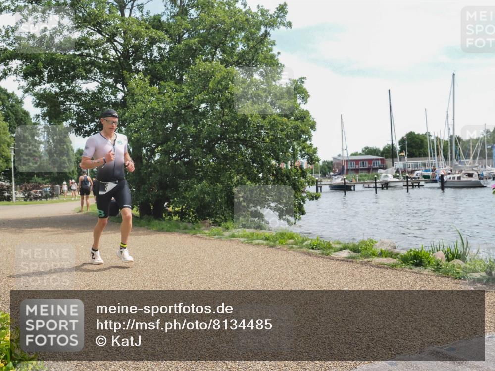 22.06.2025 - Viking Triathlon KatJ http://msf.ph/oto/8134485 22.06.2025 13:20:09 Laufen 75, 386 meine-sportfotos.de