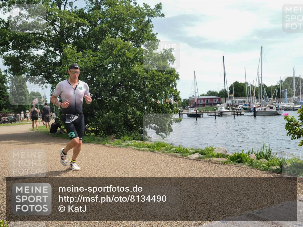 22.06.2025 - Viking Triathlon KatJ http://msf.ph/oto/8134490 22.06.2025 13:20:09 Laufen 75, 386 meine-sportfotos.de