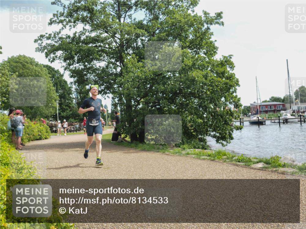 22.06.2025 - Viking Triathlon KatJ http://msf.ph/oto/8134533 22.06.2025 13:20:19 Laufen 550 meine-sportfotos.de