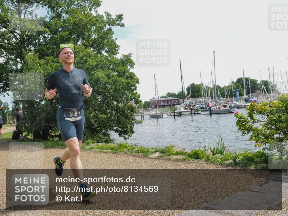 22.06.2025 - Viking Triathlon KatJ http://msf.ph/oto/8134569 22.06.2025 13:20:20 Laufen 550 meine-sportfotos.de