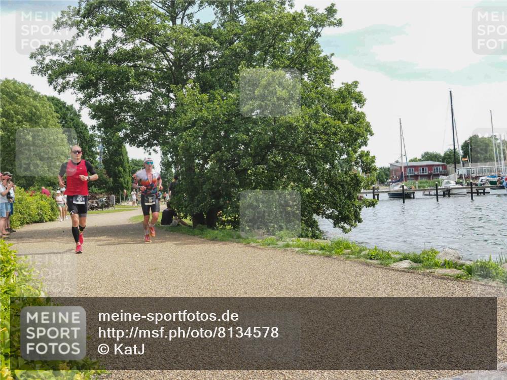 22.06.2025 - Viking Triathlon KatJ http://msf.ph/oto/8134578 22.06.2025 13:20:29 Laufen 90 meine-sportfotos.de