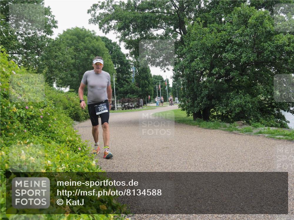 22.06.2025 - Viking Triathlon KatJ http://msf.ph/oto/8134588 22.06.2025 16:00:40 Laufen 333 meine-sportfotos.de