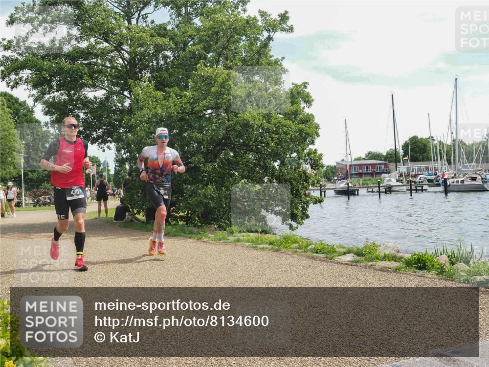 22.06.2025 - Viking Triathlon KatJ http://msf.ph/oto/8134600 22.06.2025 13:20:30 Laufen 90 meine-sportfotos.de