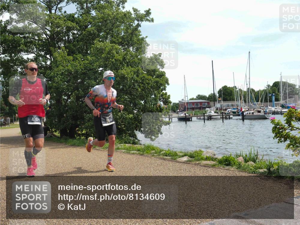 22.06.2025 - Viking Triathlon KatJ http://msf.ph/oto/8134609 22.06.2025 13:20:30 Laufen 90 meine-sportfotos.de