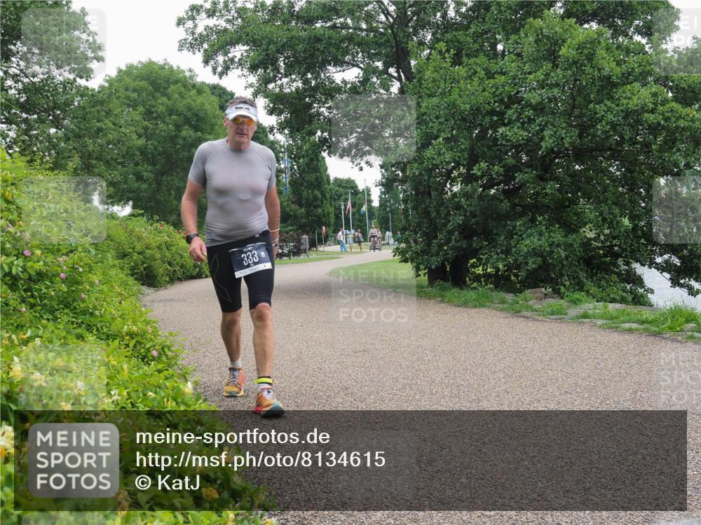 22.06.2025 - Viking Triathlon KatJ http://msf.ph/oto/8134615 22.06.2025 16:00:40 Laufen 333 meine-sportfotos.de