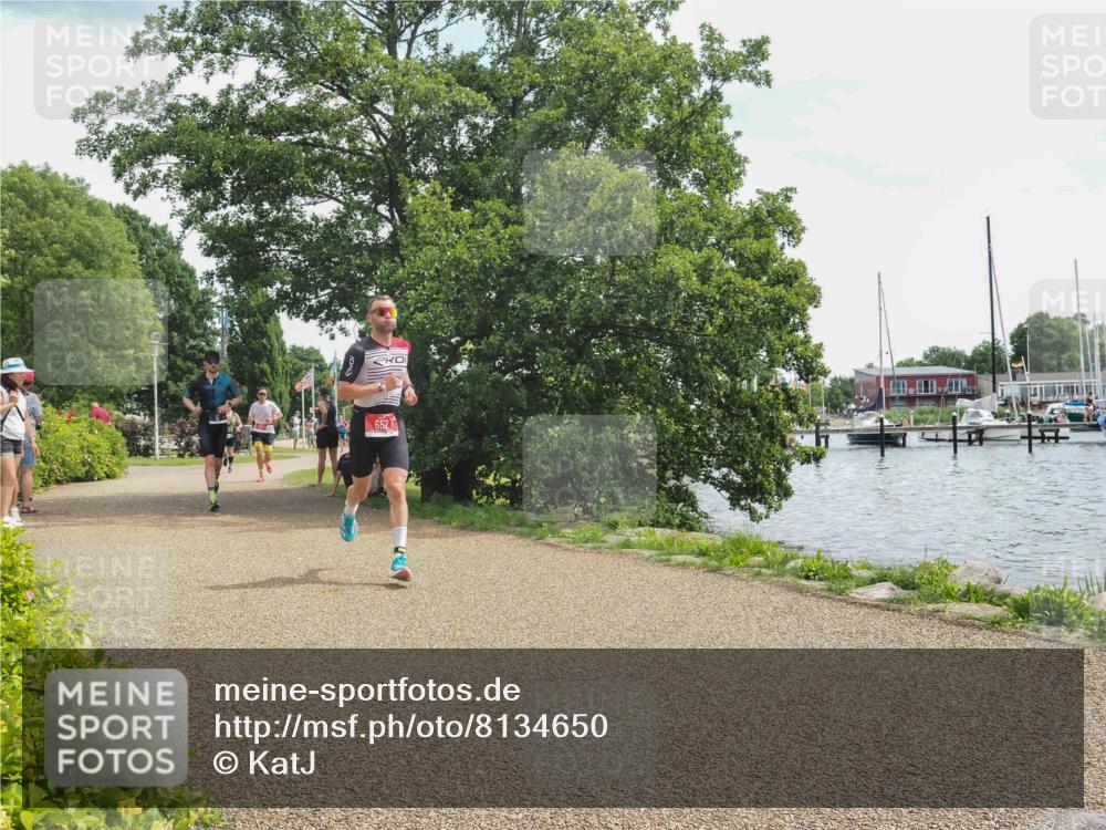 22.06.2025 - Viking Triathlon KatJ http://msf.ph/oto/8134650 22.06.2025 13:20:43 Laufen 57, 652 meine-sportfotos.de