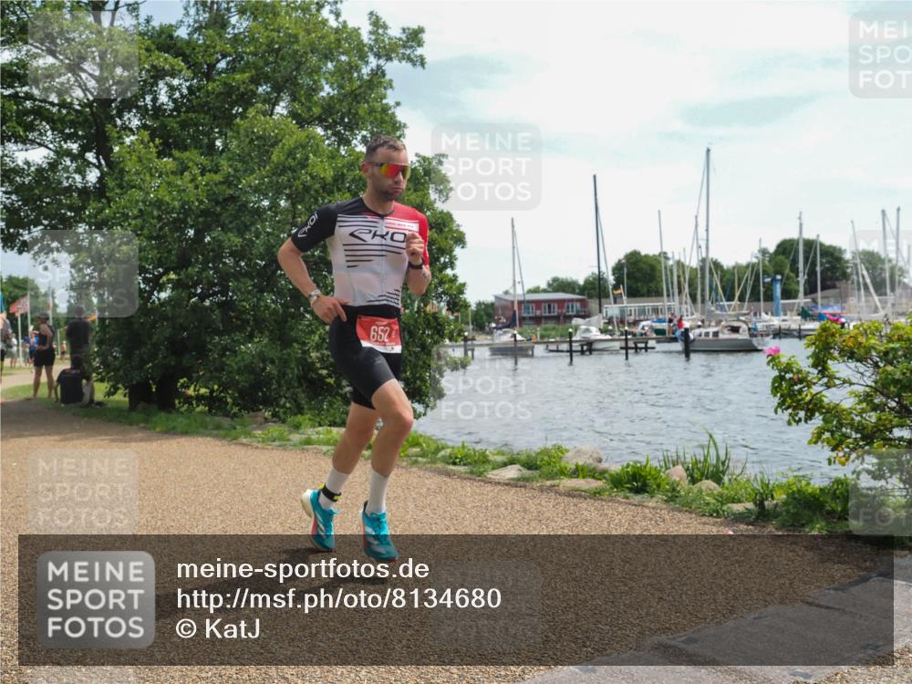 22.06.2025 - Viking Triathlon KatJ http://msf.ph/oto/8134680 22.06.2025 13:20:44 Laufen 57, 651, 652 meine-sportfotos.de