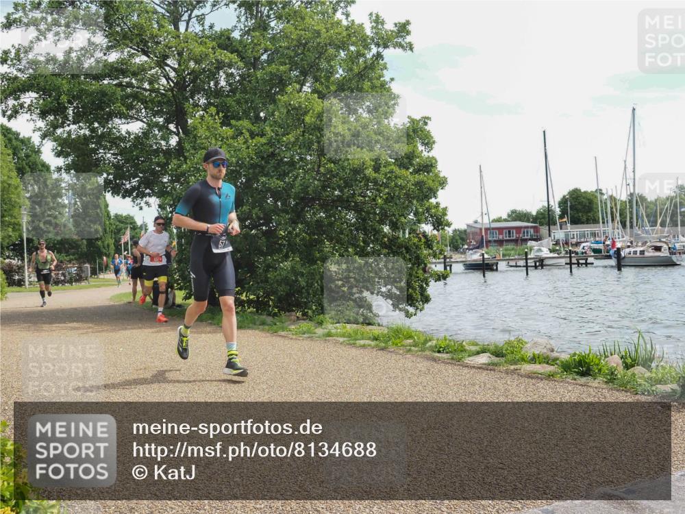 22.06.2025 - Viking Triathlon KatJ http://msf.ph/oto/8134688 22.06.2025 13:20:45 Laufen 57, 651, 652 meine-sportfotos.de