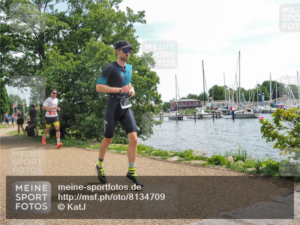 22.06.2025 - Viking Triathlon KatJ http://msf.ph/oto/8134709 22.06.2025 13:20:46 Laufen 57, 296, 651, 652 meine-sportfotos.de