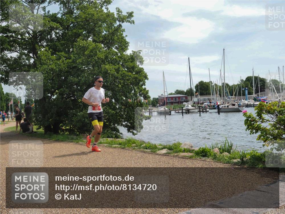 22.06.2025 - Viking Triathlon KatJ http://msf.ph/oto/8134720 22.06.2025 13:20:47 Laufen 57, 296, 651 meine-sportfotos.de