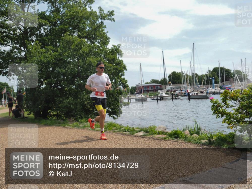 22.06.2025 - Viking Triathlon KatJ http://msf.ph/oto/8134729 22.06.2025 13:20:47 Laufen 57, 296, 651 meine-sportfotos.de