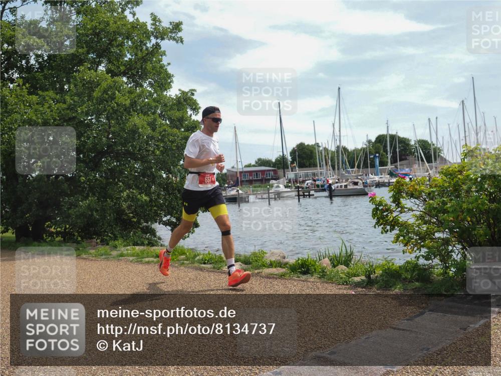 22.06.2025 - Viking Triathlon KatJ http://msf.ph/oto/8134737 22.06.2025 13:20:47 Laufen 57, 296, 651 meine-sportfotos.de