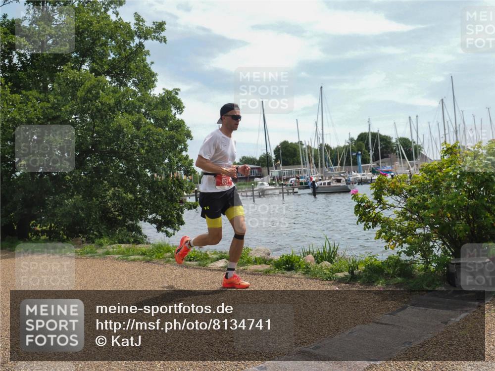 22.06.2025 - Viking Triathlon KatJ http://msf.ph/oto/8134741 22.06.2025 13:20:47 Laufen 57, 296, 651 meine-sportfotos.de