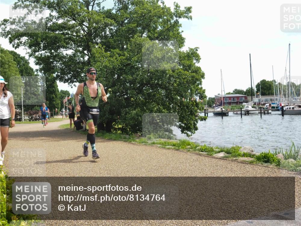 22.06.2025 - Viking Triathlon KatJ http://msf.ph/oto/8134764 22.06.2025 13:20:49 Laufen 296, 651 meine-sportfotos.de