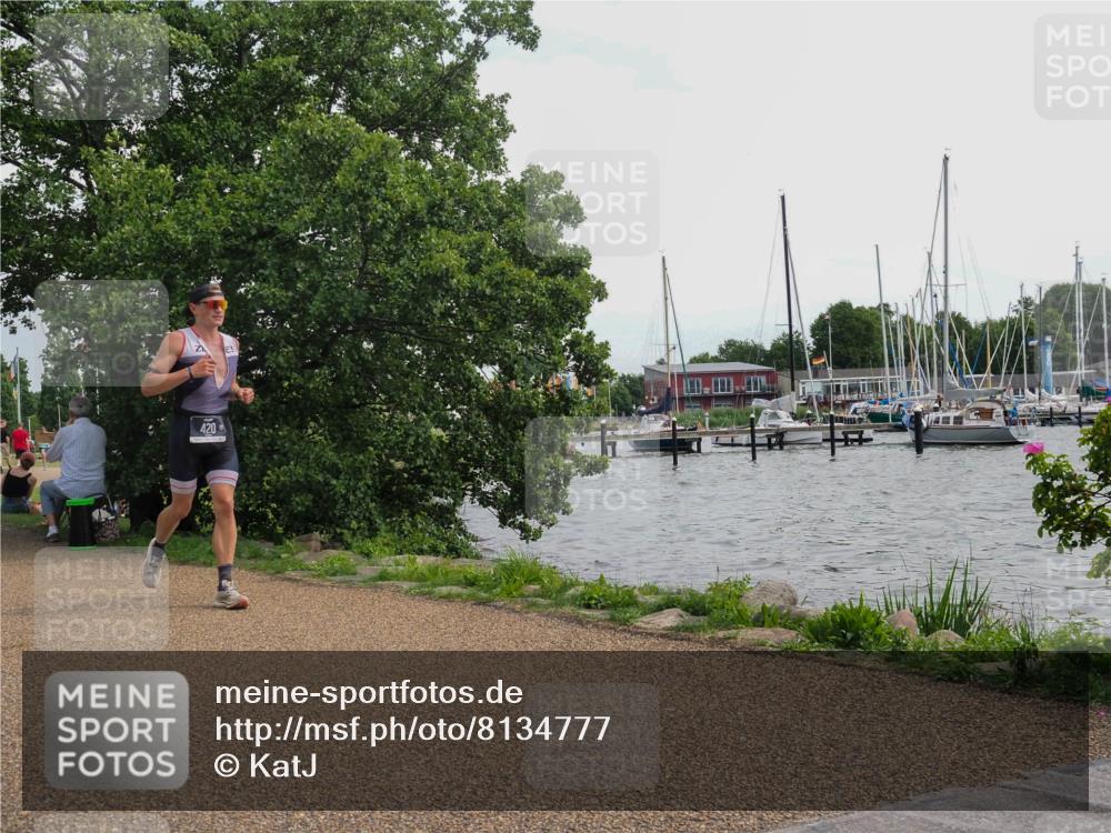 22.06.2025 - Viking Triathlon KatJ http://msf.ph/oto/8134777 22.06.2025 14:15:12 Laufen 420 meine-sportfotos.de