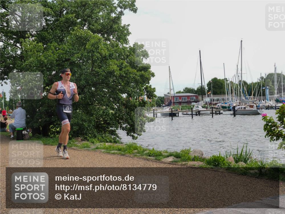22.06.2025 - Viking Triathlon KatJ http://msf.ph/oto/8134779 22.06.2025 14:15:12 Laufen 420 meine-sportfotos.de