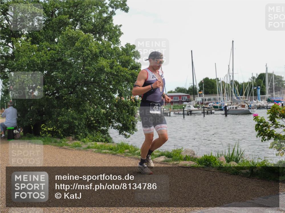 22.06.2025 - Viking Triathlon KatJ http://msf.ph/oto/8134786 22.06.2025 14:15:13 Laufen 420 meine-sportfotos.de