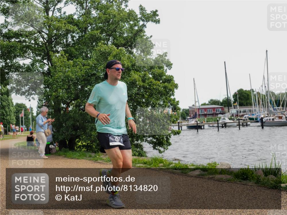 22.06.2025 - Viking Triathlon KatJ http://msf.ph/oto/8134820 22.06.2025 14:15:32 Laufen 257 meine-sportfotos.de