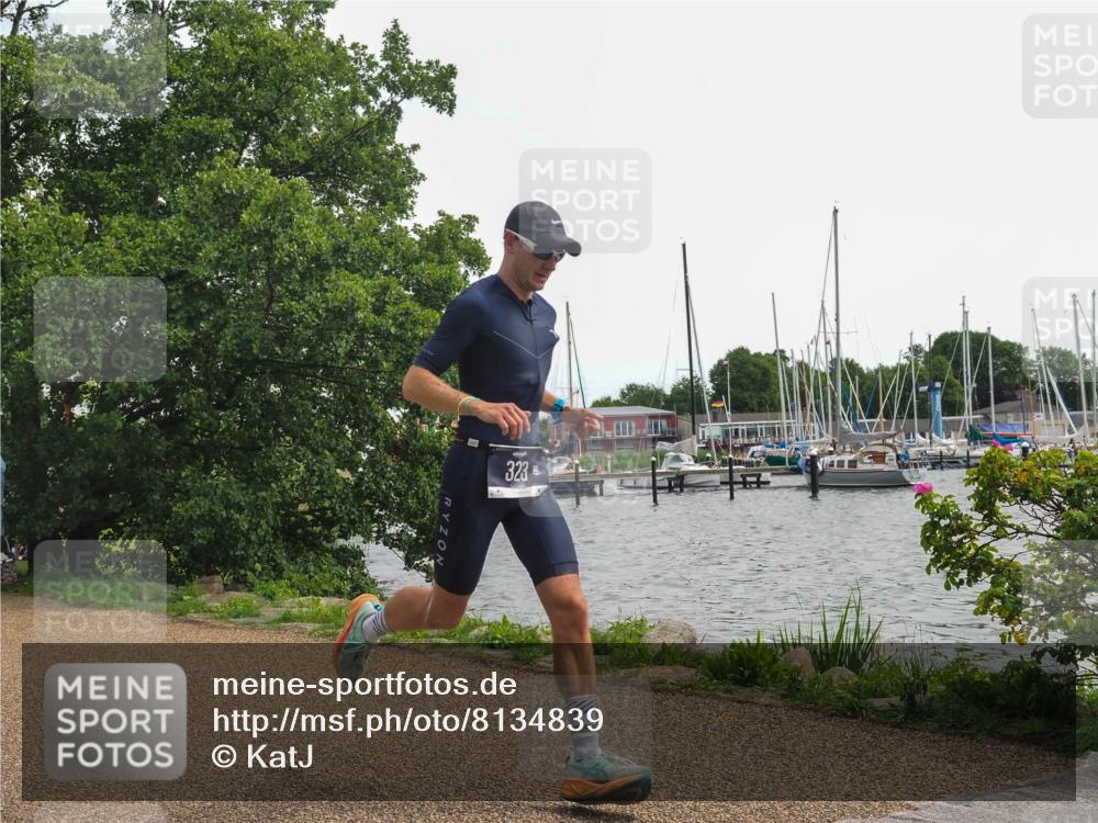 22.06.2025 - Viking Triathlon KatJ http://msf.ph/oto/8134839 22.06.2025 14:15:46 Laufen 323 meine-sportfotos.de