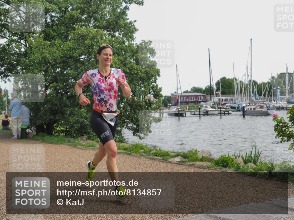 22.06.2025 - Viking Triathlon KatJ http://msf.ph/oto/8134857 22.06.2025 14:16:00 Laufen 441, 509 meine-sportfotos.de