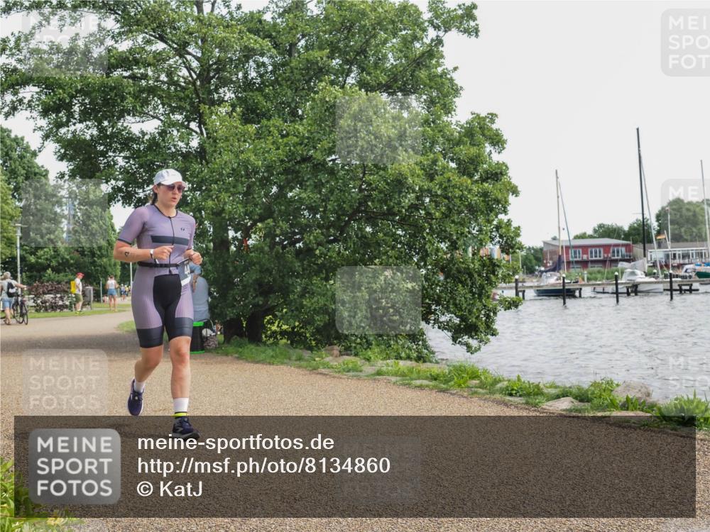 22.06.2025 - Viking Triathlon KatJ http://msf.ph/oto/8134860 22.06.2025 14:16:03 Laufen 441, 509 meine-sportfotos.de